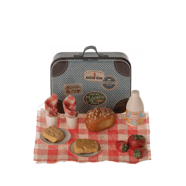 Miniature Picnic Set, Mouse Dollhouses and Access. Maileg   