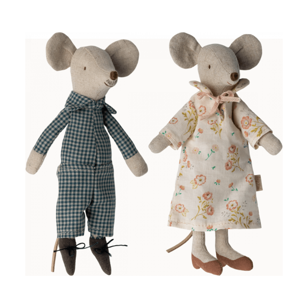 Maileg Grandma and Grandpa Mice in Cigarbox Mice Maileg   