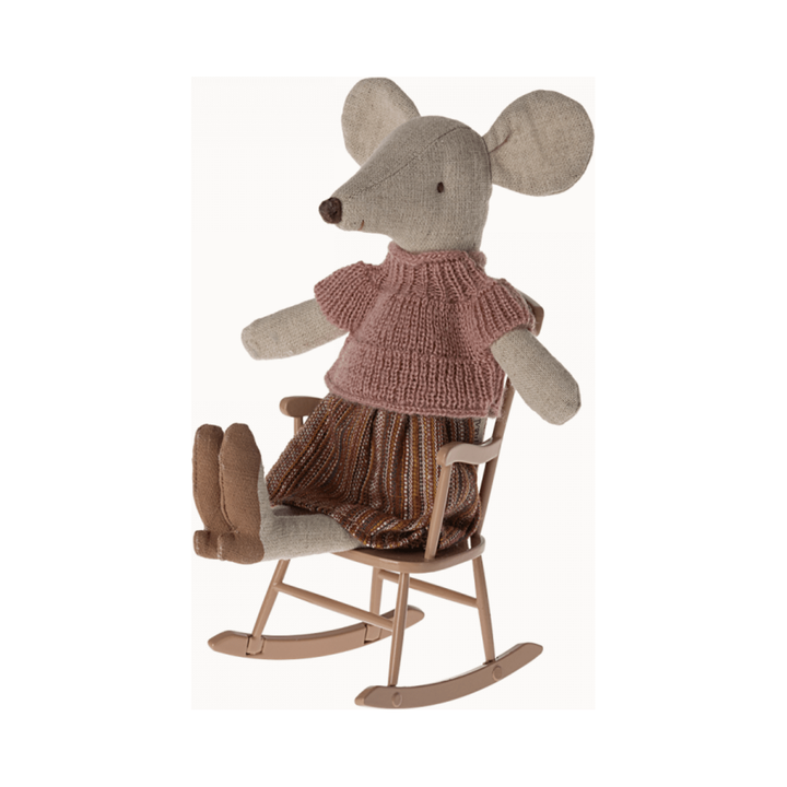 Maileg Rocking Chair. Mouse- Dark Powder24 Dollhouses and Access. Maileg   