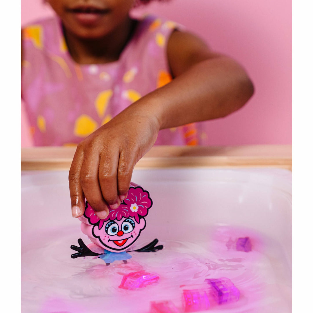 Glo Pals Characters -Abby Cadabby Bath Time Glo Pals   